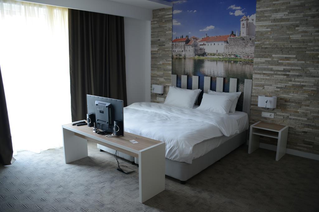 Hotel Nar Trebinje Bilik gambar